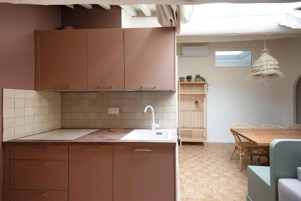 Cozy Love Nest Near The Old Port Marseille Chambre photo
