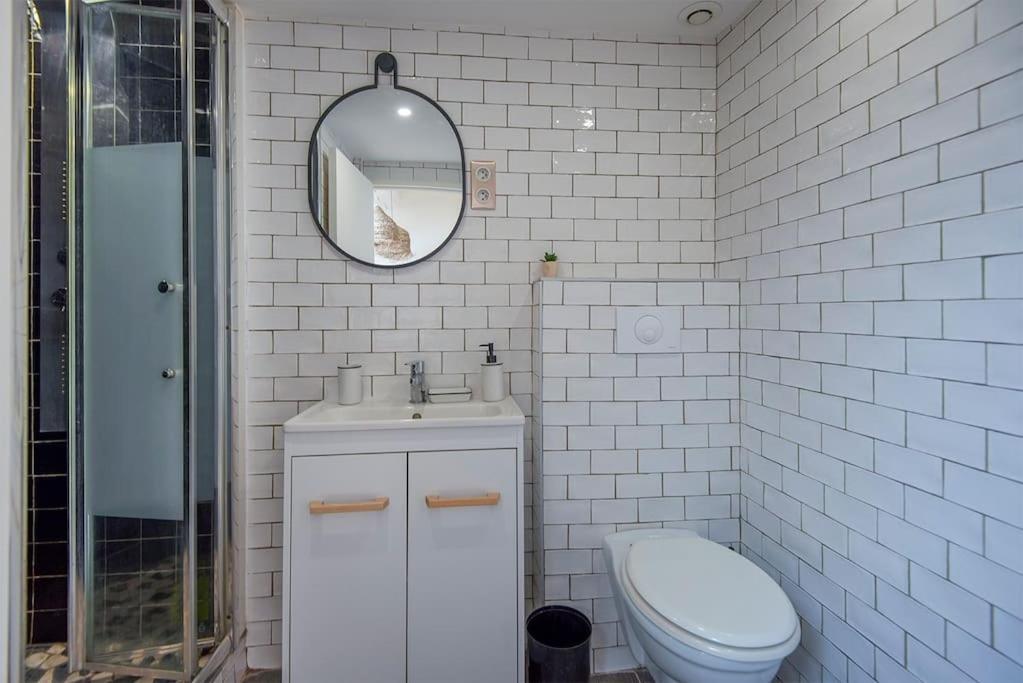 Cozy Love Nest Near The Old Port Marseille Chambre photo